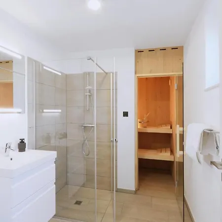 Holiday home 3 Bedroom Awesome In Lembruch-duemmer Lembruch